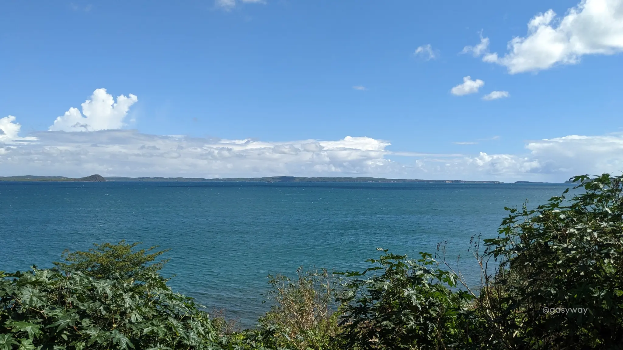 Diego_ville_place_musique_vue_Baie_2